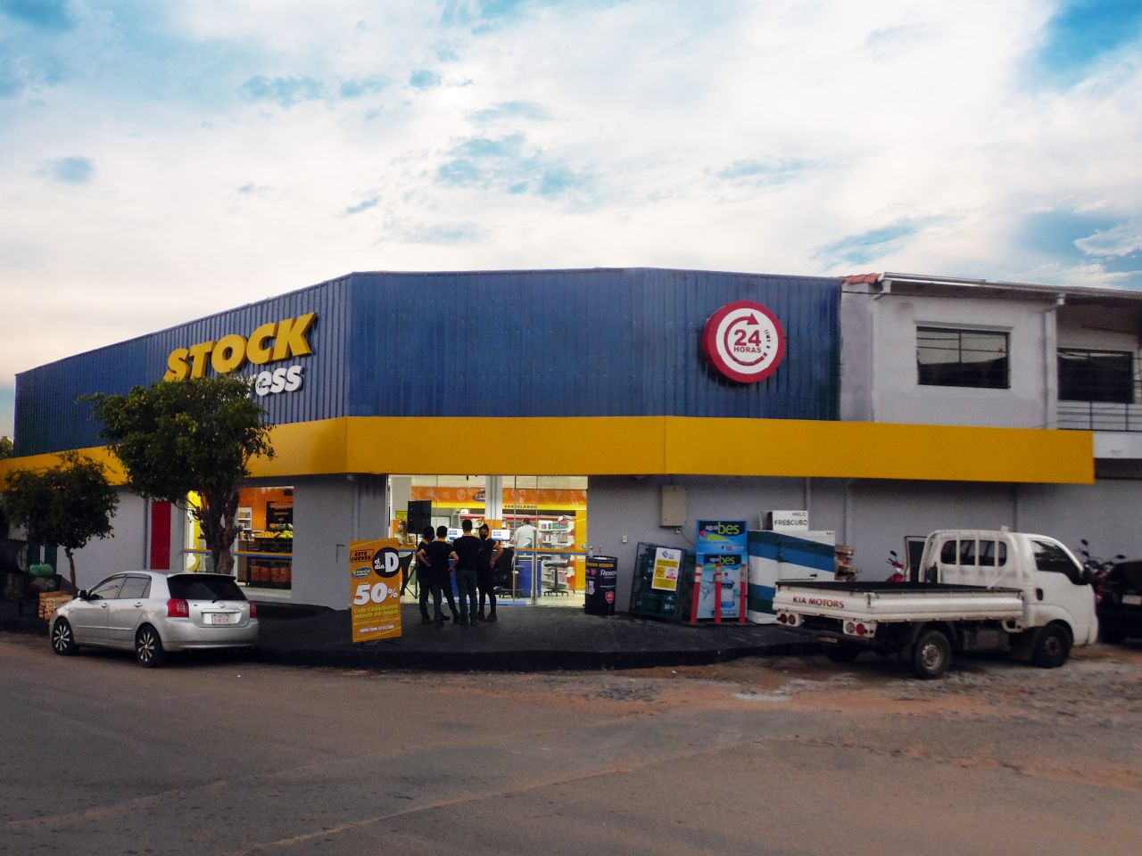 Stock Express llega a Lambaré y suma su cuarto local