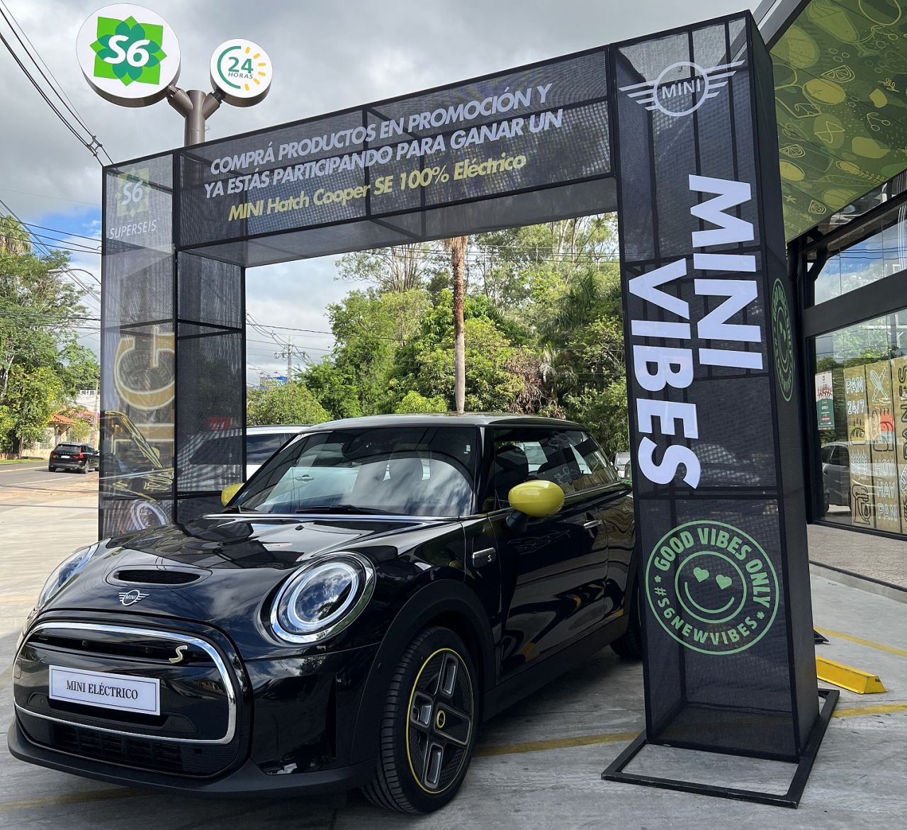 Superseis Express regala a sus clientes un Mini Cooper 100% eléctrico para arrancar el año con la promoción MINI VIBES