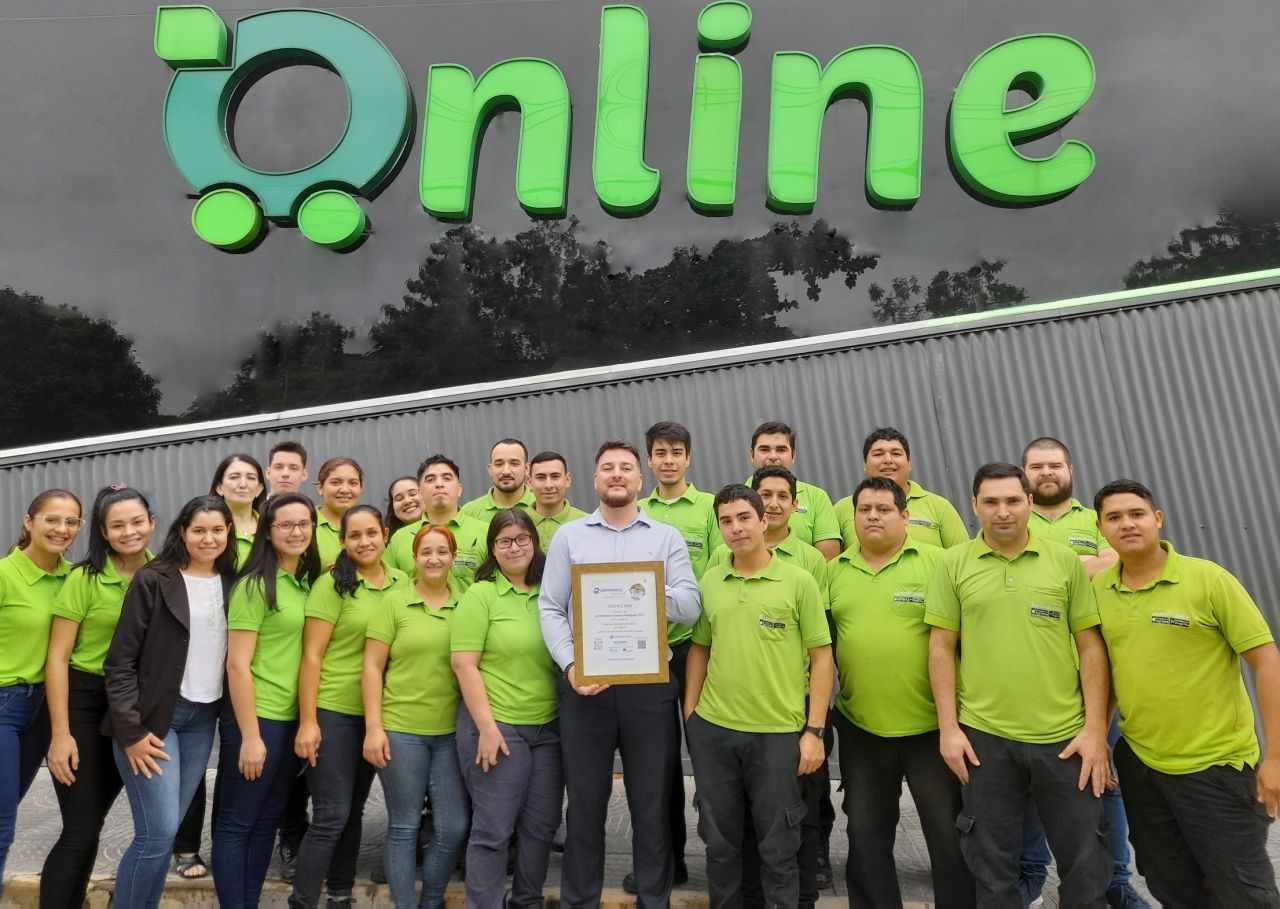 Superseis recibe premio eCommerce Award Paraguay 2022